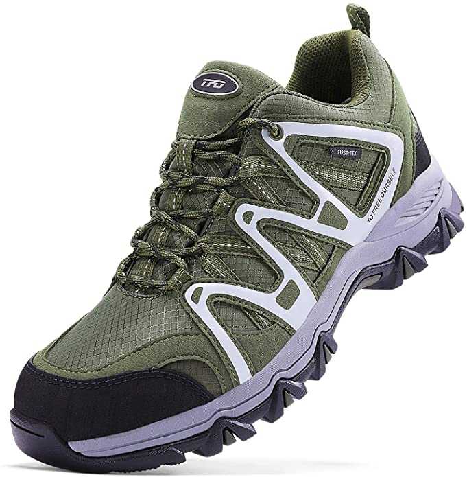 OOFOS Unisex OOCloog - Lightweight Recovery Footwear - Reduces Pressure on Feet, Joints & Back - Machine Washable